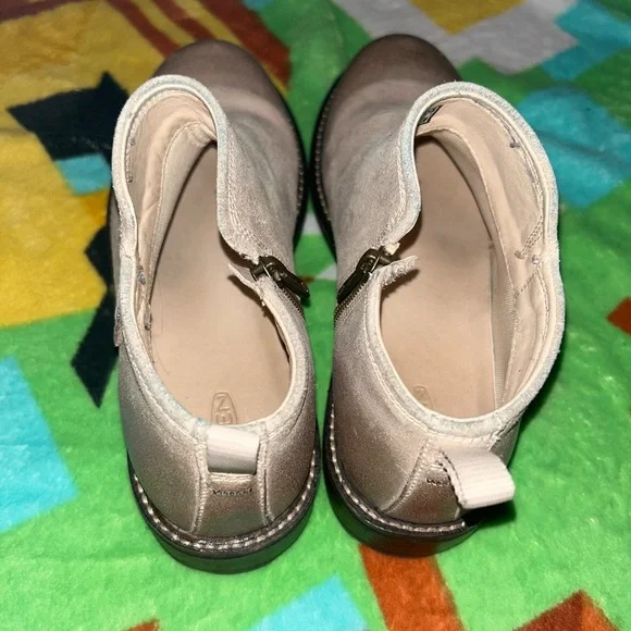 Keen Boots - Picture 5 of 6